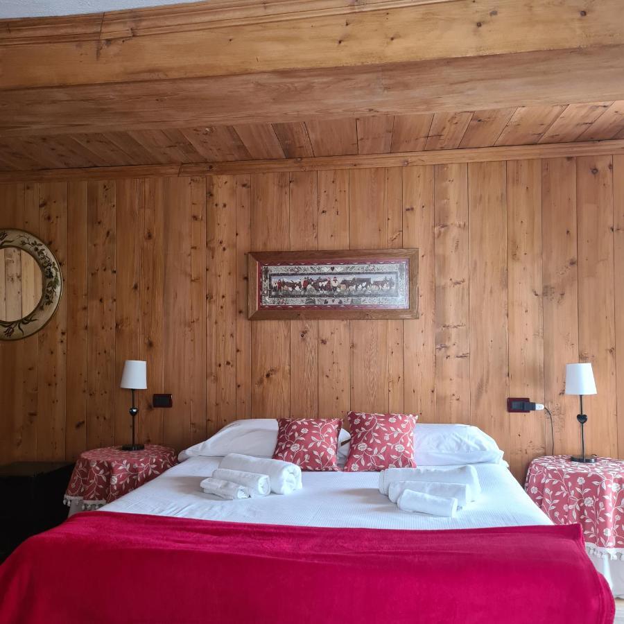 Hotel Dente Del Gigante Courmayeur Exteriör bild